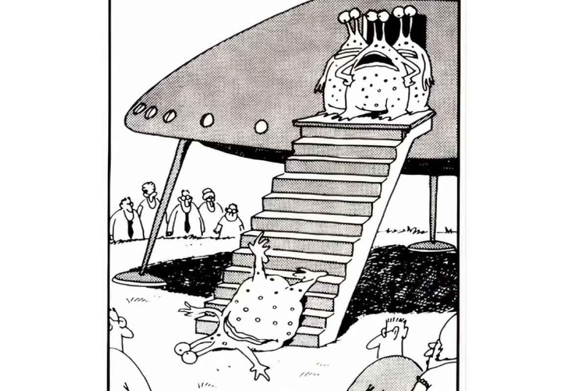 A drawing on an alien in a spaceship landing in black and white sketched